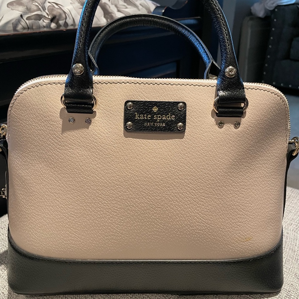 Kate Spade Small Rachelle WKRU2485 Wellesley (pebble/black)